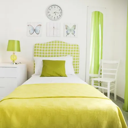 Via Roth Apartment